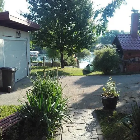 Apartment Little Green Place